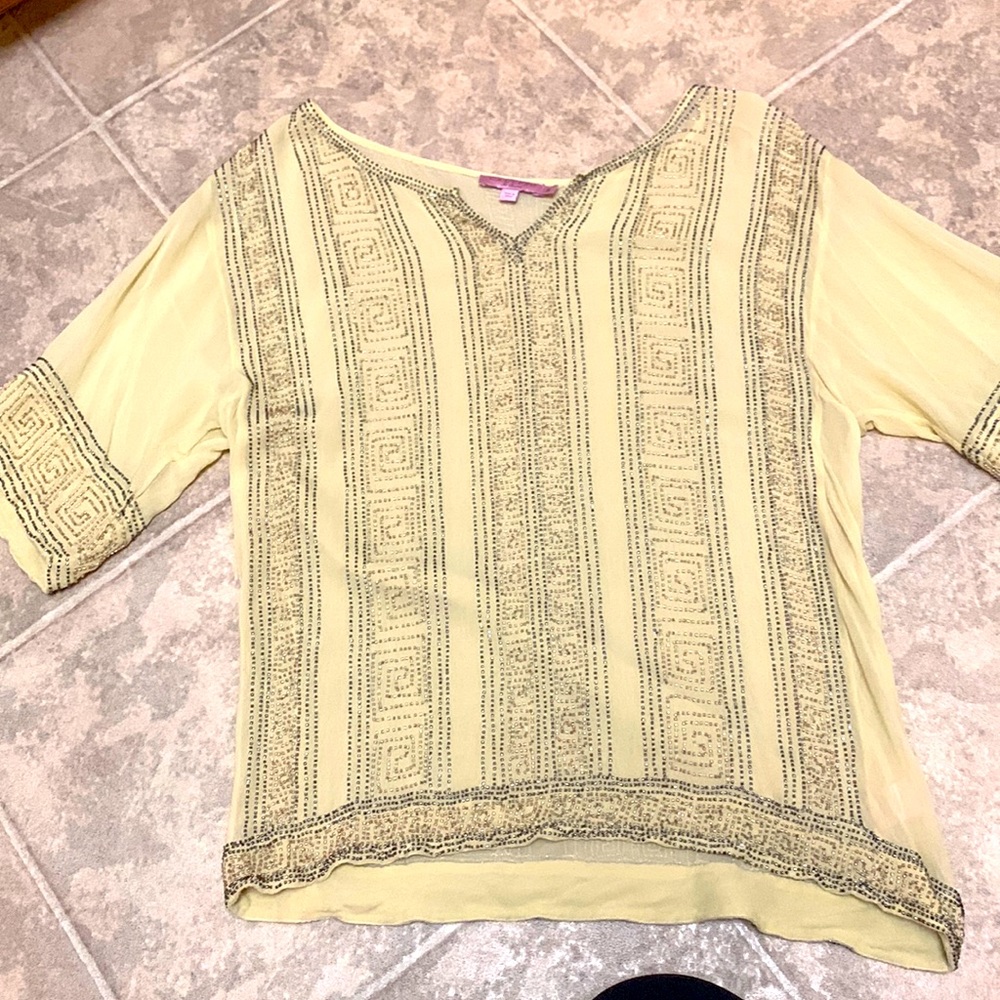 Gorgeous detailing ! Beautiful calypso top with gold ascents made in India small